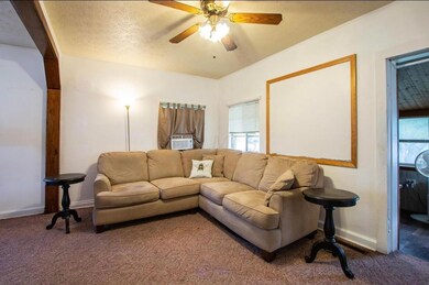 859 Pierce Ave, Columbus, OH 43213 - photo 4