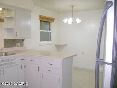 105 N 15th St, Niles, MI 49120 - photo 6