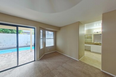 937 N Seaborn Ln Gilbert AZ-print-007-00