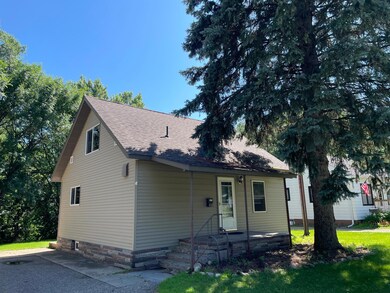608 2nd St S, Cold Spring, MN 56320 - photo 2