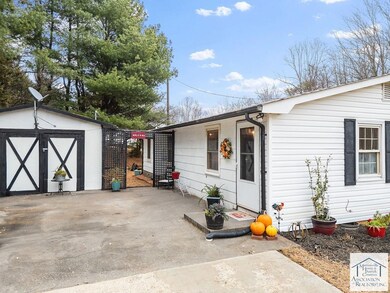 1714 Elk Creek Rd, Stuart, VA 24171 - photo 3