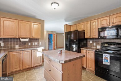 4995 Wright Rd, Fayetteville, PA 17222 - photo 6