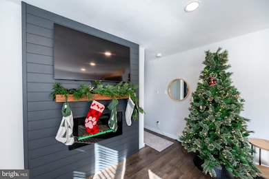 519 W Anderson Ave, Phoenixville, PA 19460 - photo 4