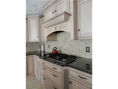 Kitchen. New custom kitchen w/ 5 burner gas cook t
