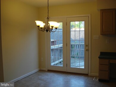 13018 Prairie Knoll Ct, Germantown, MD 20874 - photo 5