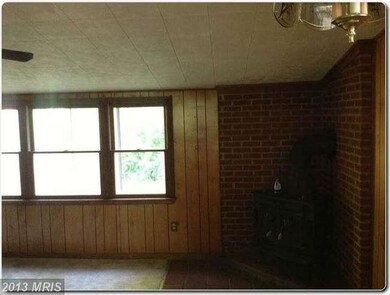 5924 Greenvale Pkwy, Riverdale, MD 20737 - photo 6