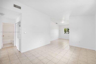 1261 SE 28th Ct unit 206, Homestead, FL 33035 - photo 4