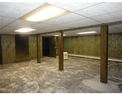 6 Monmouth Dr, Riverside, RI 02915 - photo 7