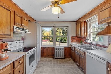 612 Rindge Rd, Fitchburg, MA 01420 - photo 5