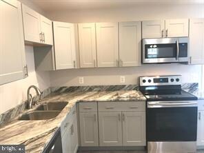 103 Carnival Dr, Taneytown, MD 21787 - photo 4