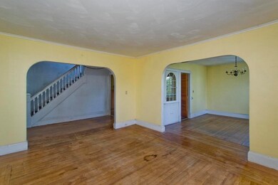 25 Highland Ave, Chicopee, MA 01013 - photo 4