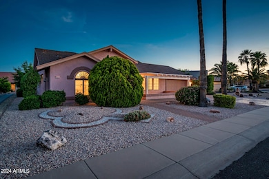 14227 W Parkland Dr, Sun City West, AZ 85375 - photo 5