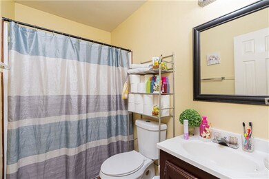 520 W Chaparral St, San Juan, TX 78589 - photo 5