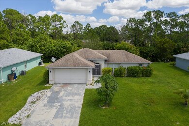 147 Viewpoint Dr, Lehigh Acres, FL 33972 - photo 3