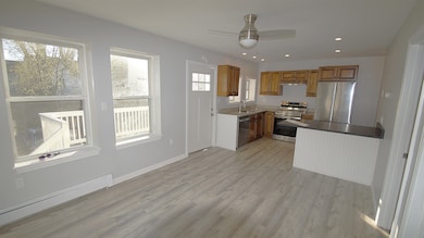 29 High St unit B, Derry, NH 03038 - photo 3