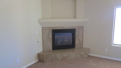 2331 Corner gas fireplace