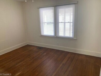 1009 Lawsonville Ave, Reidsville, NC 27320 - photo 7