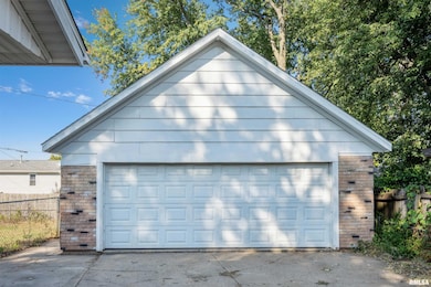 3530 W 29th St, Davenport, IA 52804 - photo 3