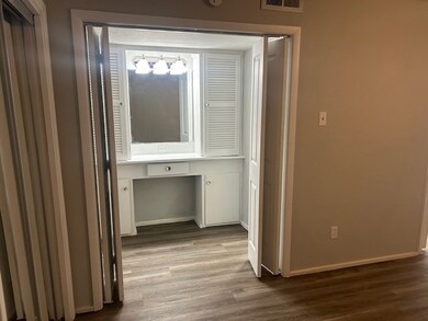1000 Heights Blvd unit 9, Houston, TX 77008 - photo 5