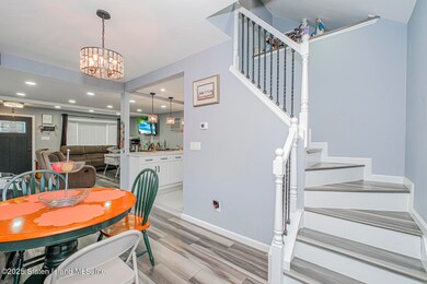 537 Annadale Rd, Staten Island, NY 10312 - photo 4