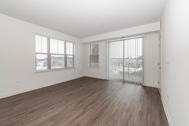 21599 W Field Ct unit 5-208, Deer Park, IL 60010 - photo 6