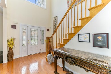 70 Melbloum Ln, Edison, NJ 08837 - photo 4