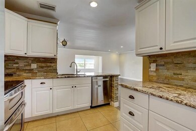 9387 Richmond Cir, Boca Raton, FL 33434 - photo 3