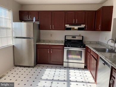 3030 Greenshire Ave, Claymont, DE 19703 - photo 4