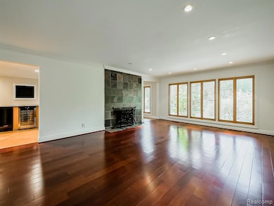 1656 Keller Ln, Bloomfield Hills, MI 48302 - photo 3