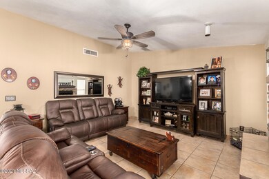 8982 E Pomegranate St, Tucson, AZ 85730 - photo 5