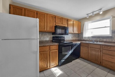 1271 Thurell Rd, Columbus, OH 43229 - photo 7