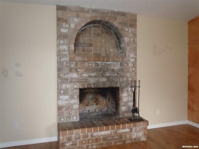 1918 Fieldcrest Ct S, Salem, OR 97306 - photo 4