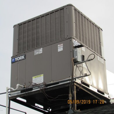 9039 N 102nd Ave, Sun City, AZ 85351 - photo 5