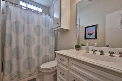 650 Westcross St unit 10, Houston, TX 77018 - photo 6