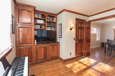 241 Piedmont Rd, Columbus, OH 43214 - photo 7