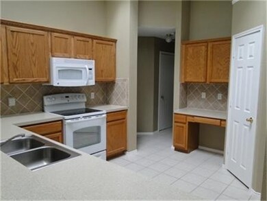 7308 Riverchase Trail, Denton, TX 76210 - photo 3