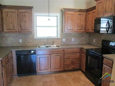 5010 Shiloh Ridge Dr, Tyler, TX 75703 - photo 6