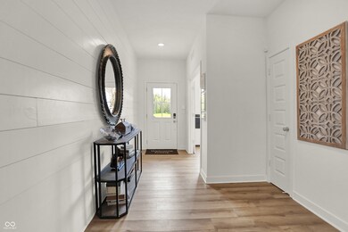 1431 Bellows Ave, Franklin, IN 46131 - photo 4