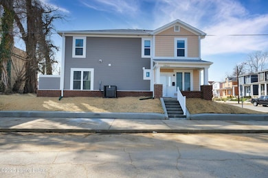 02-2012 Cedar St