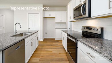 1229 Lavender Dr, Richburg, SC 29729 - photo 5