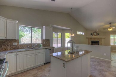 Kitchen (4)