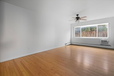 6719 N Hermitage Ave unit 3A, Chicago, IL 60626 - photo 7