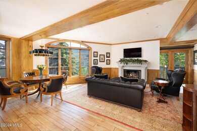 chateau_203_interior_living_a