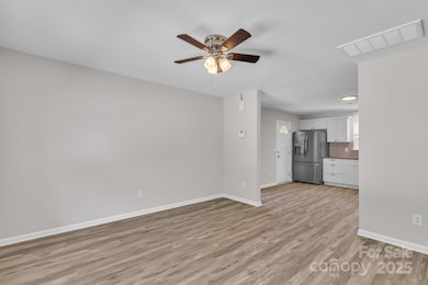 726 Pennsylvania Ave, Charlotte, NC 28216 - photo 7