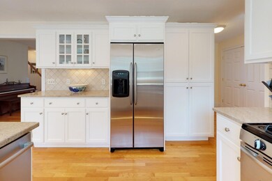 7-Aunt-Kates-Way-Kitchen