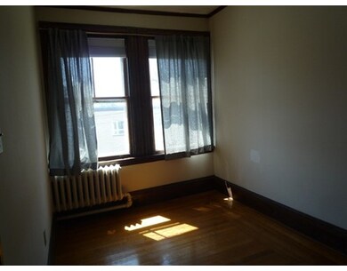 3 Monmouth St unit 2E, Somerville, MA 02143 - photo 6