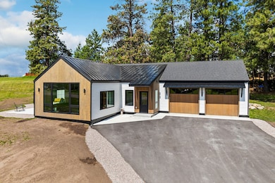 1924 Rapids Ave, Columbia Falls, MT 59912 - photo 2