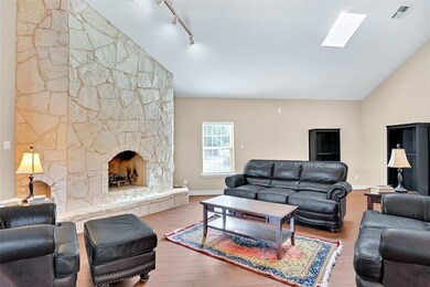 534 Arthur Rd, Denison, TX 75021 - photo 6