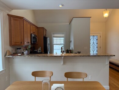 129 Lincoln St unit B, Hudson, MA 01749 - photo 6