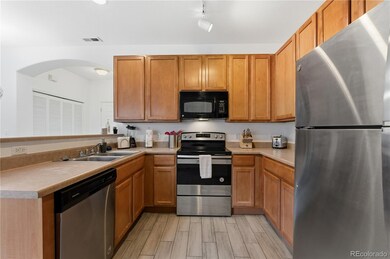 16392 E Fremont Ave unit 4, Aurora, CO 80016 - photo 2